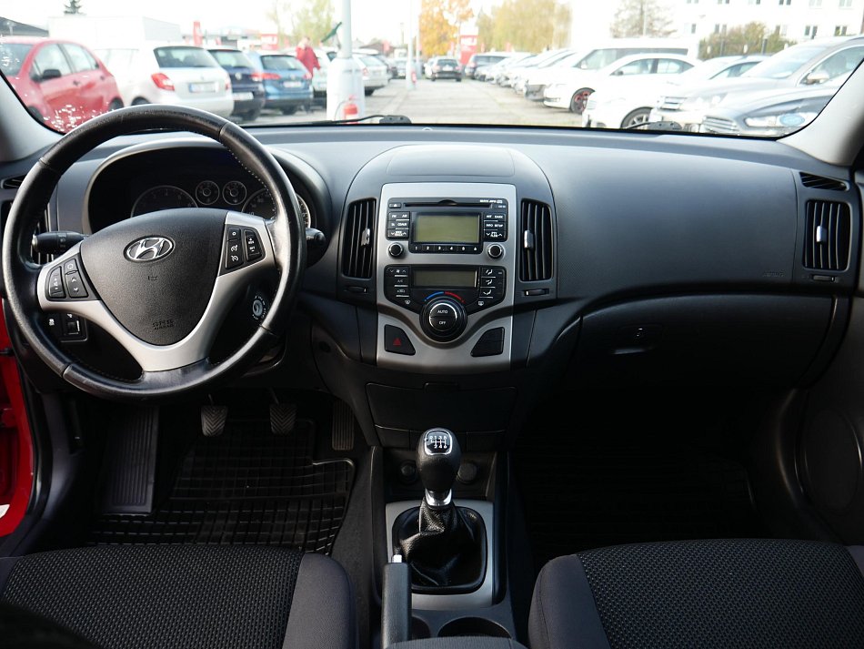 Hyundai I30 1.6i 