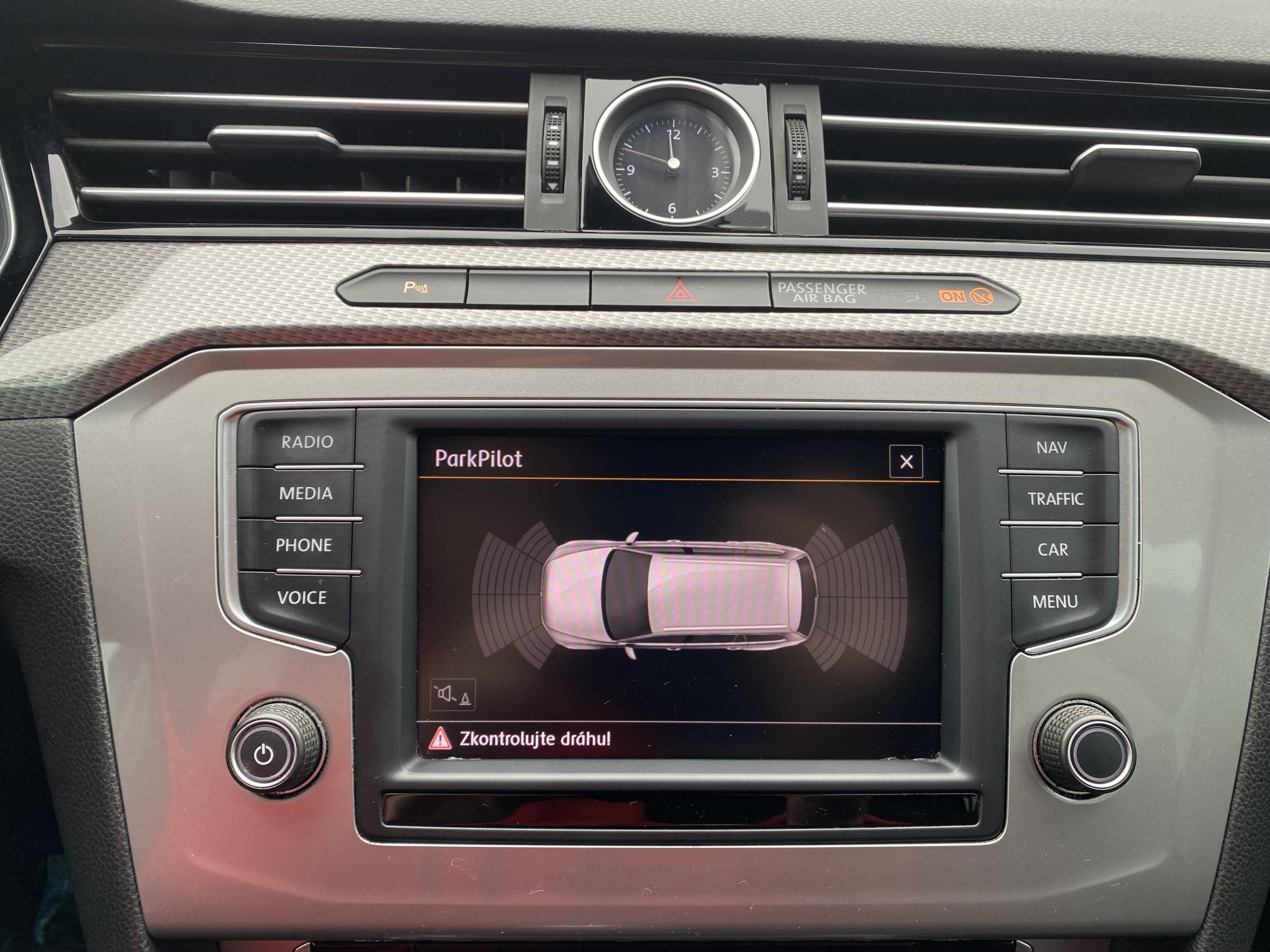 Volkswagen Passat, 2016 - pohled č. 19