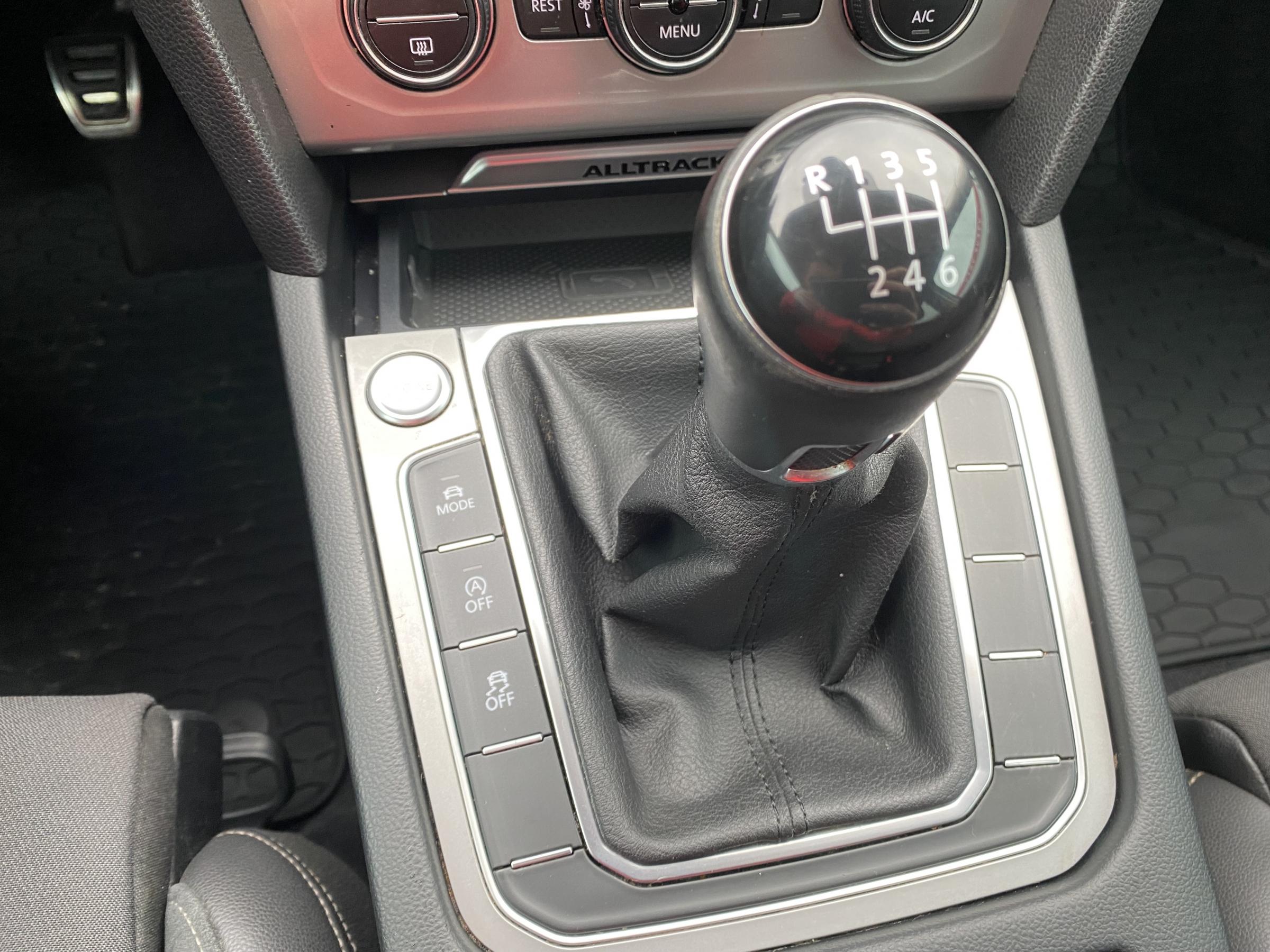 Volkswagen Passat, 2016 - pohled č. 21