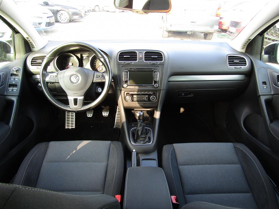 Volkswagen Golf 1.4 TSi 