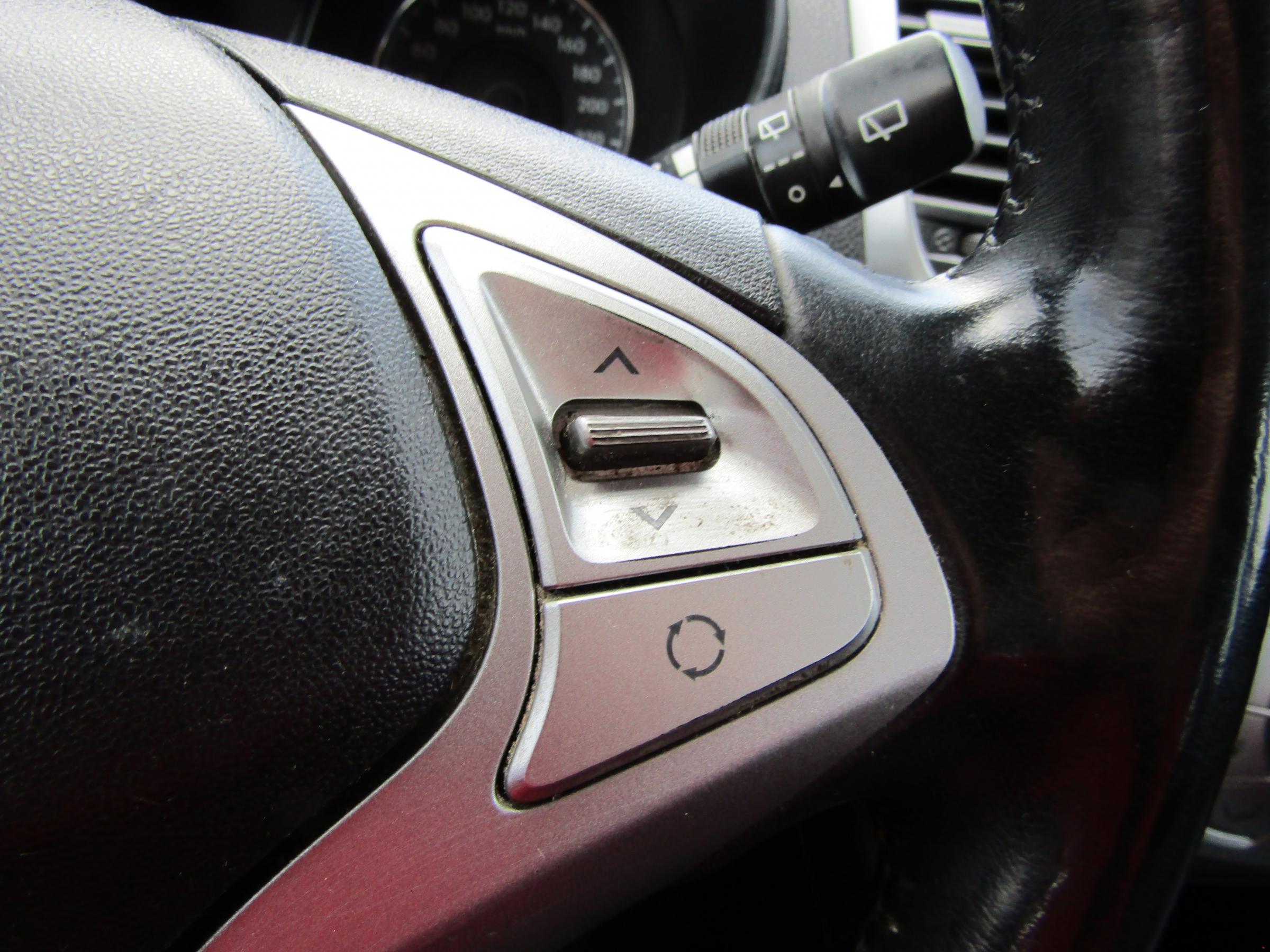 Hyundai ix20, 2013 - pohled č. 15