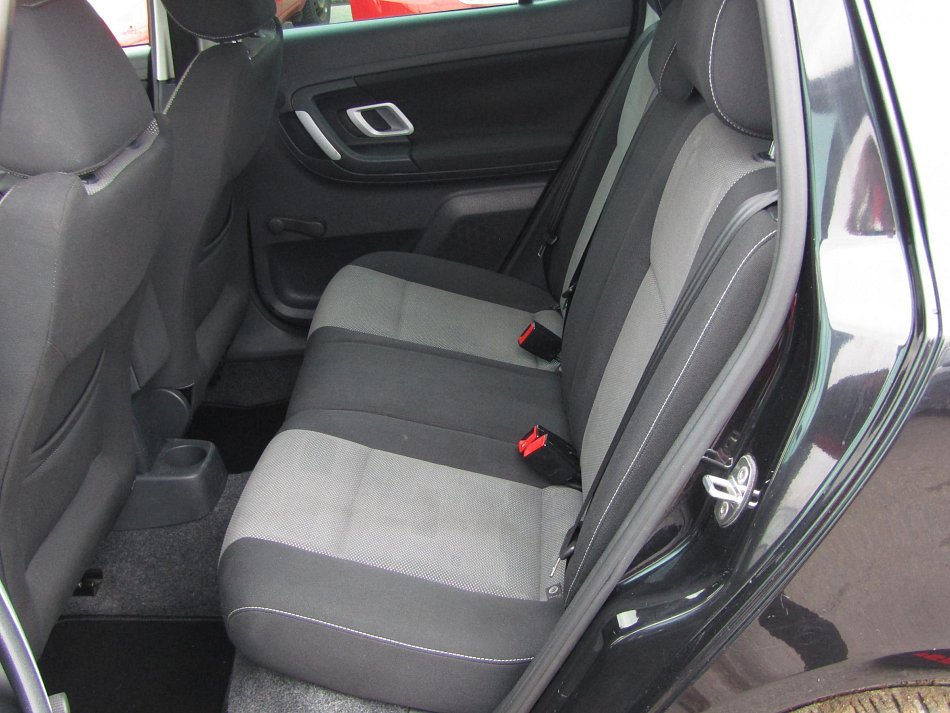 Škoda Fabia II 1.2i Sport