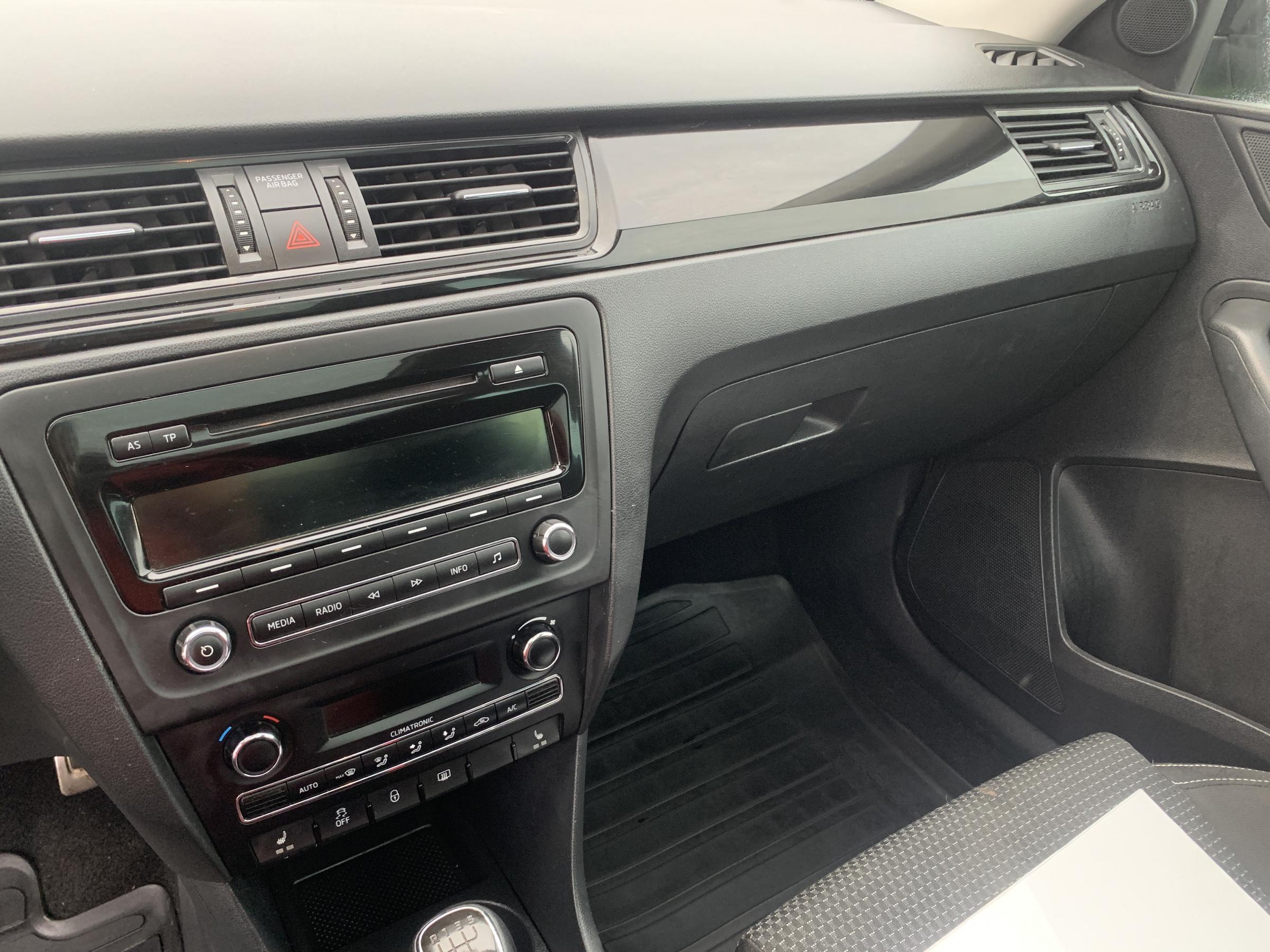 Škoda Rapid, 2014 - pohled č. 14