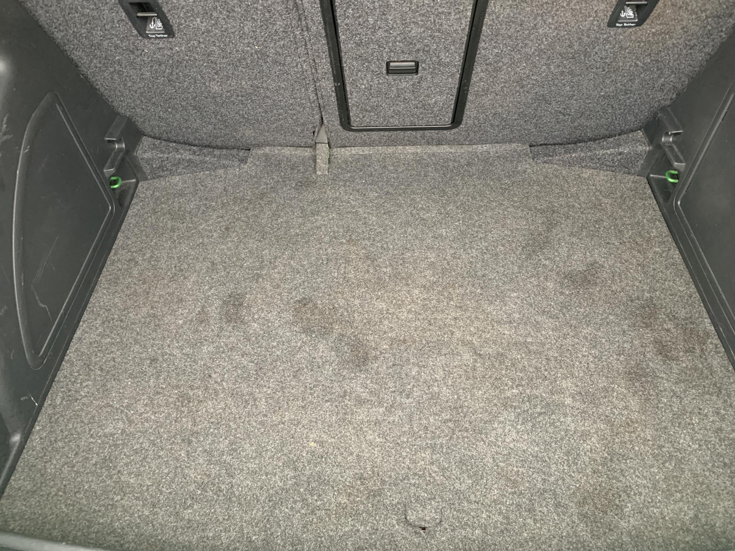 Škoda Rapid, 2014 - pohled č. 7