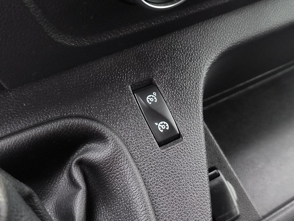 Renault Master 2.3dCi  L1H1 7míst