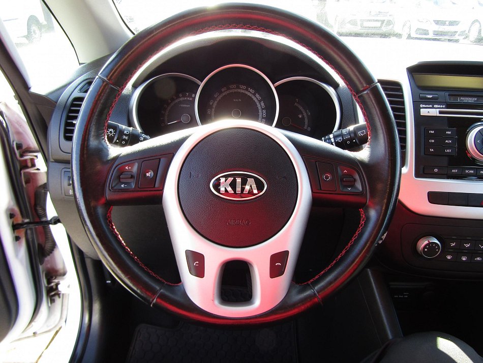 Kia Venga 1.4 i 