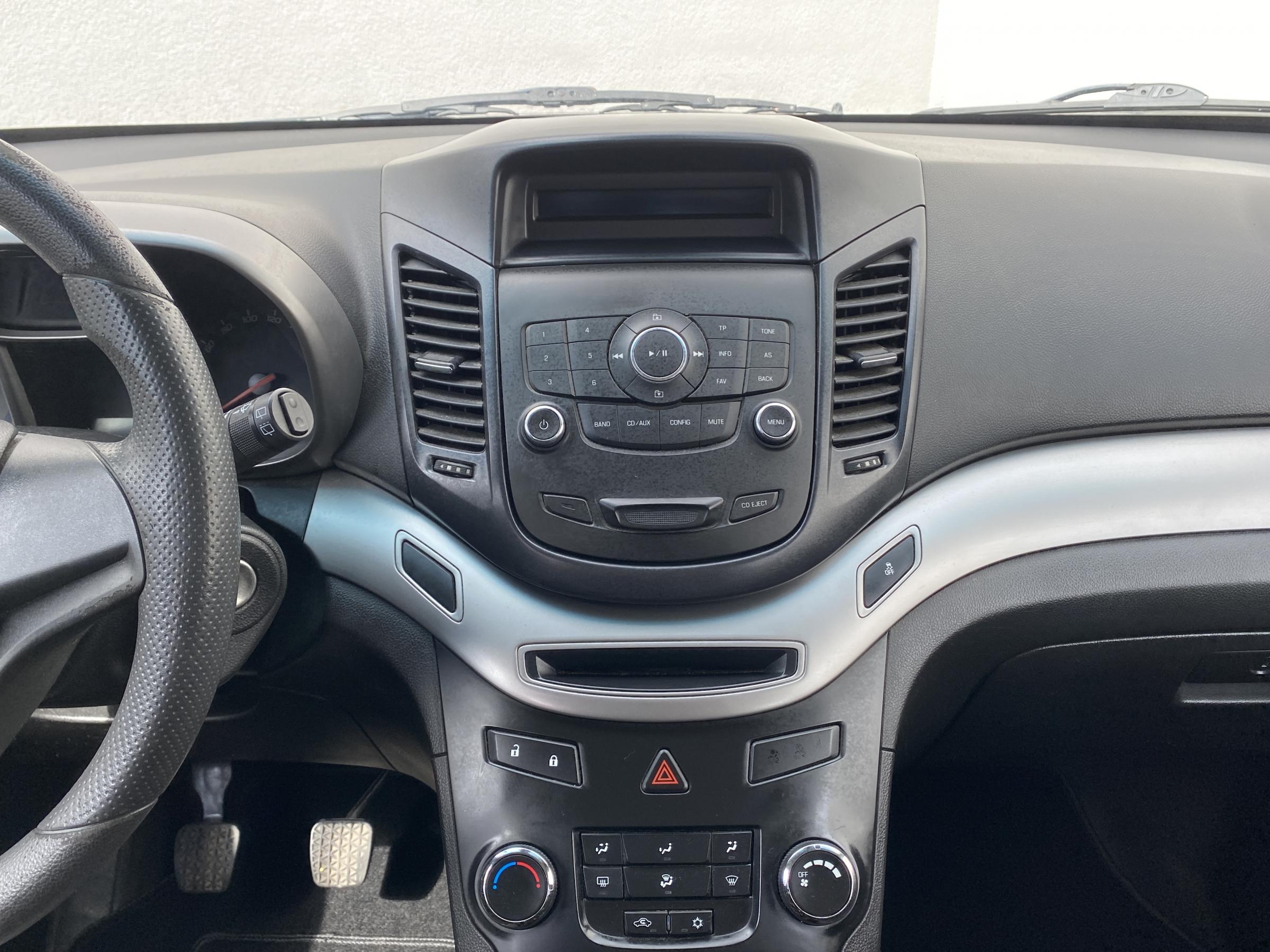 Chevrolet Orlando, 2011 - pohled č. 12