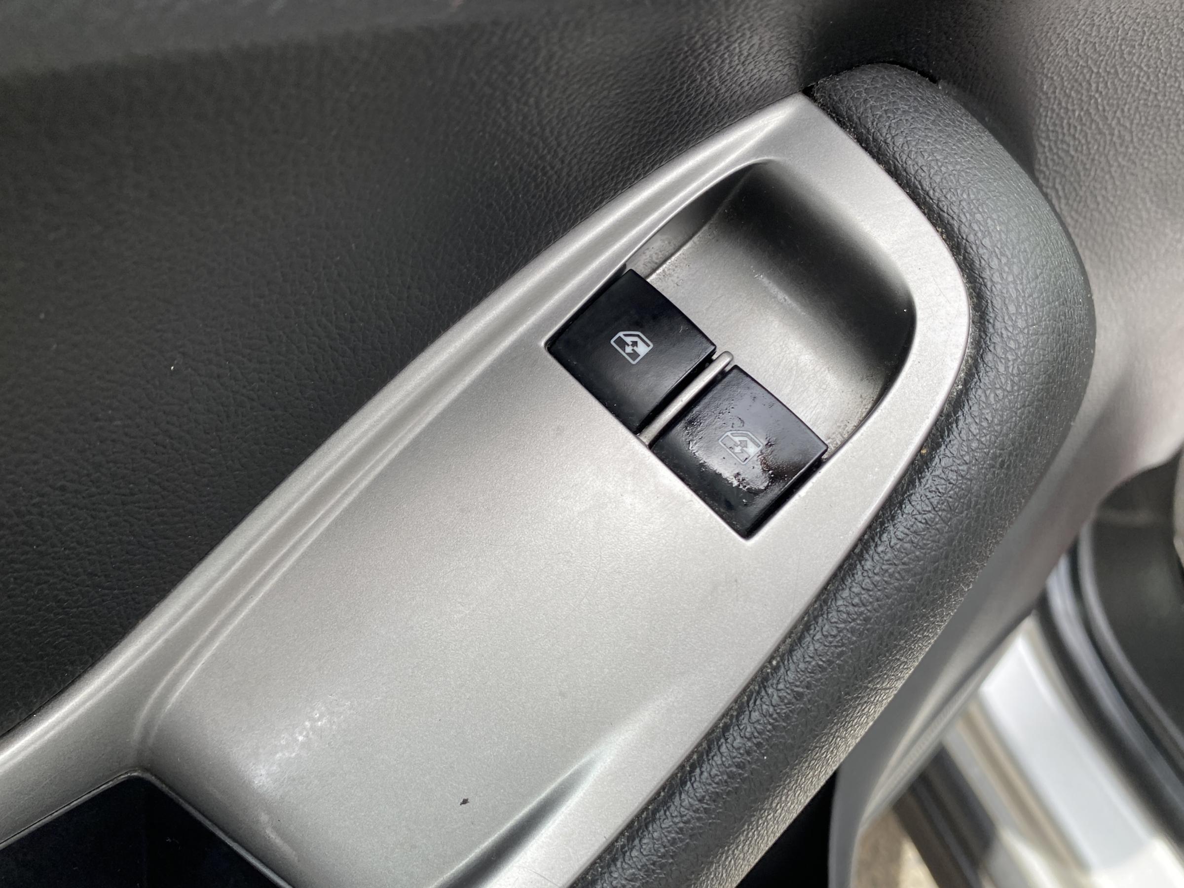 Chevrolet Orlando, 2011 - pohled č. 13