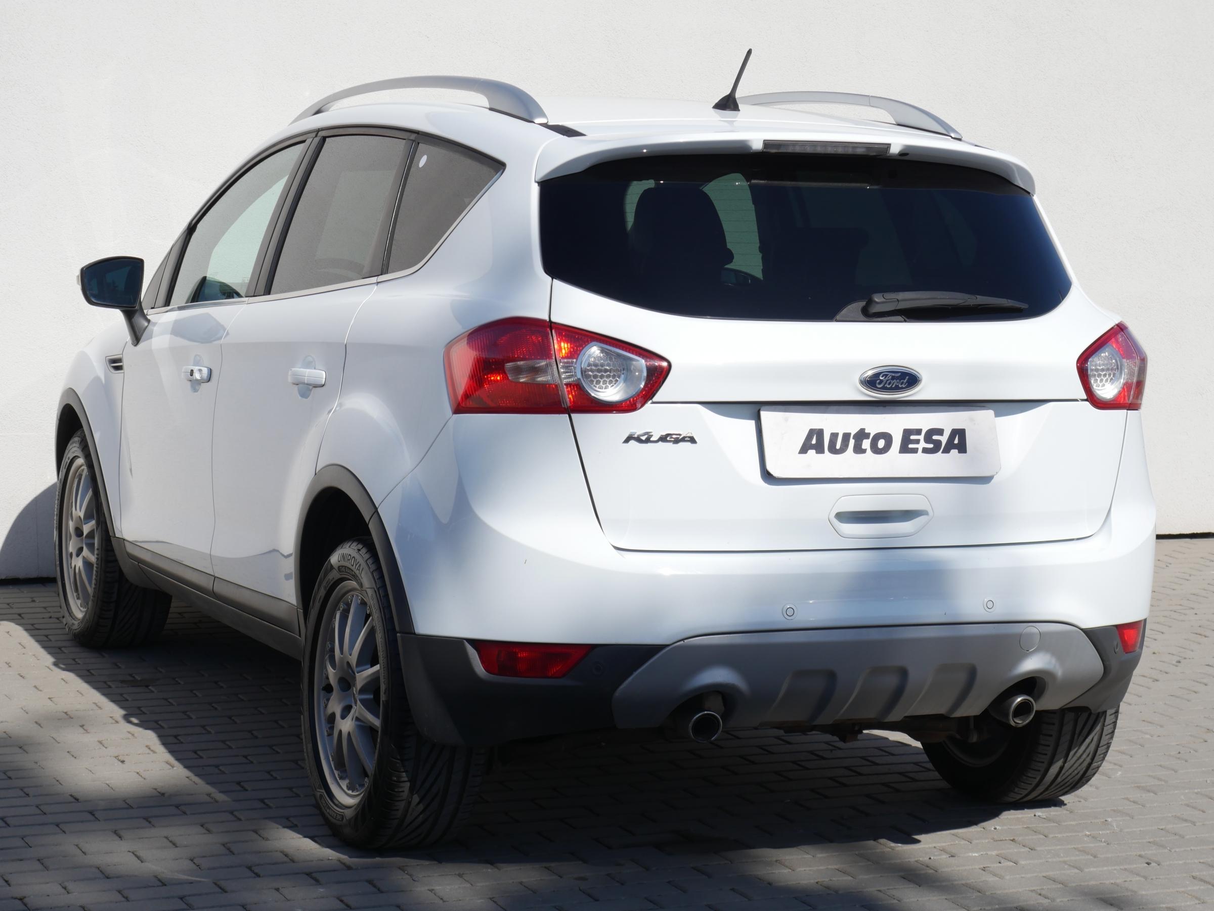 Ford Kuga, 2012 - pohled č. 6