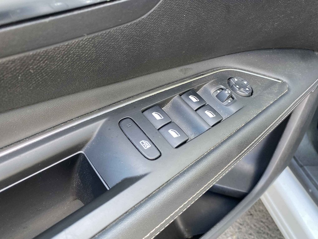 Peugeot 3008 1.2PT Allure