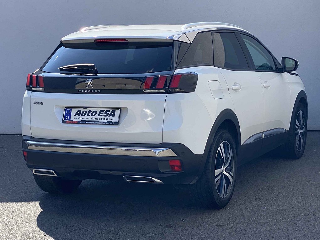 Peugeot 3008 1.2PT Allure