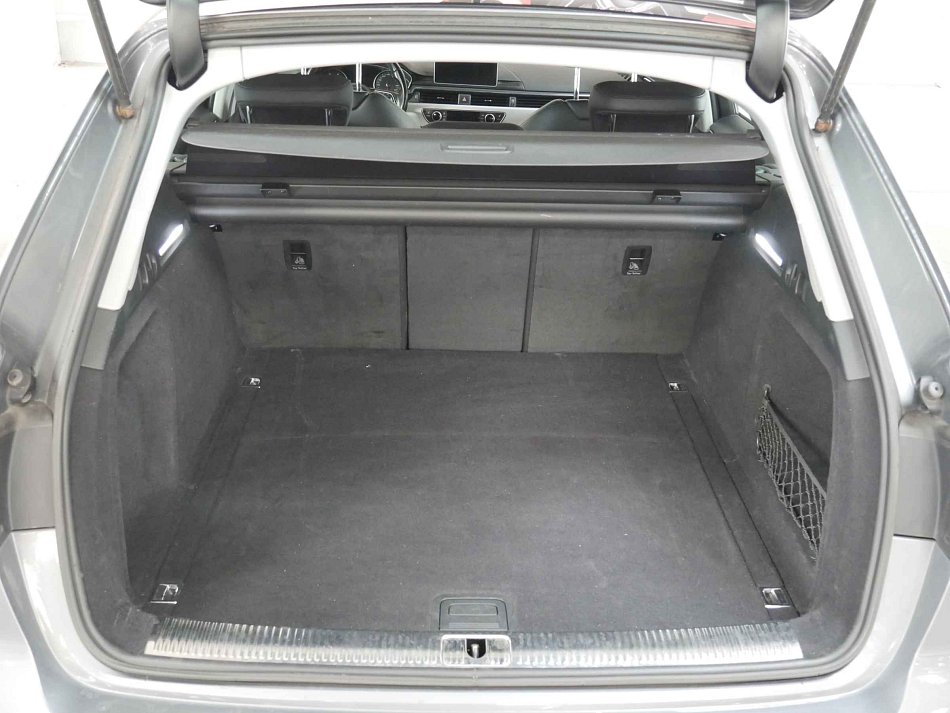 Audi A4 2.0 TDI 