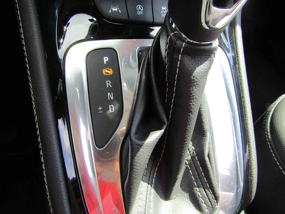 Opel Astra 1.4 T 