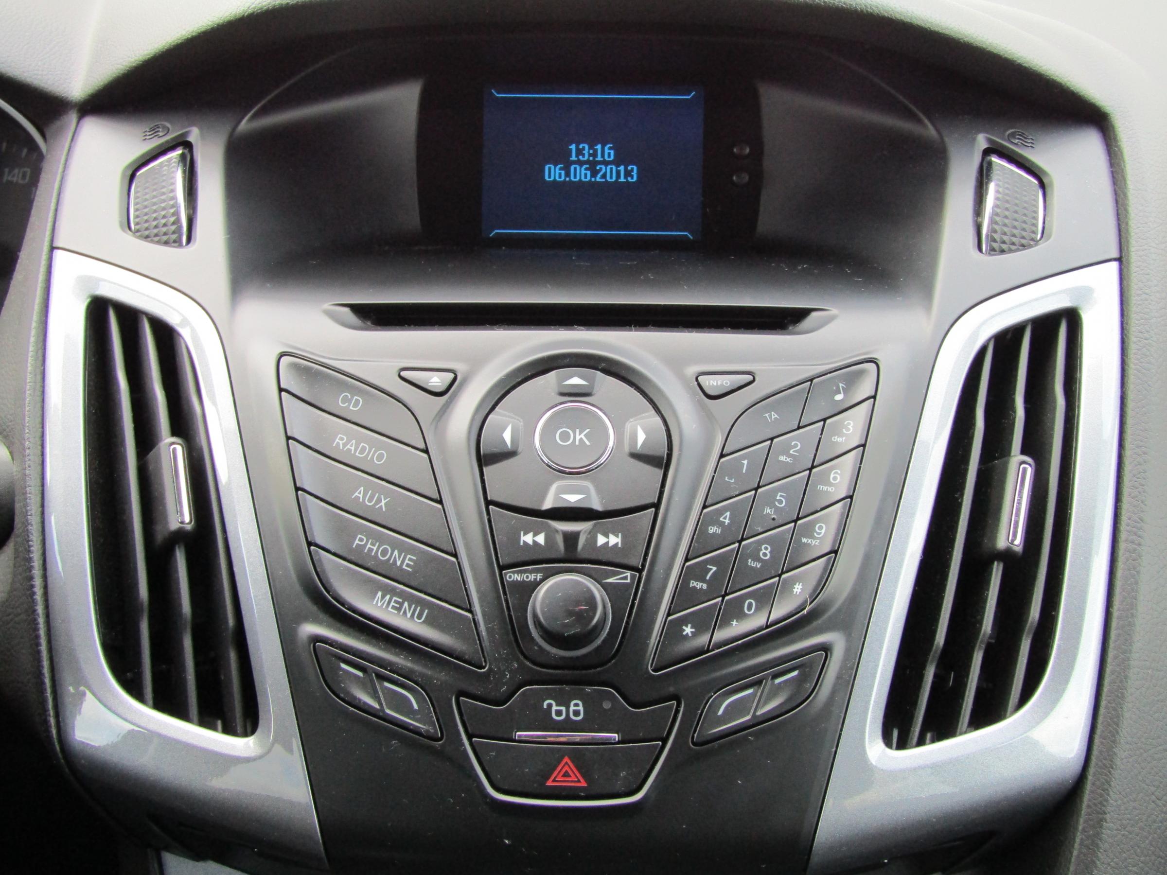 Ford Focus, 2012 - pohled č. 17