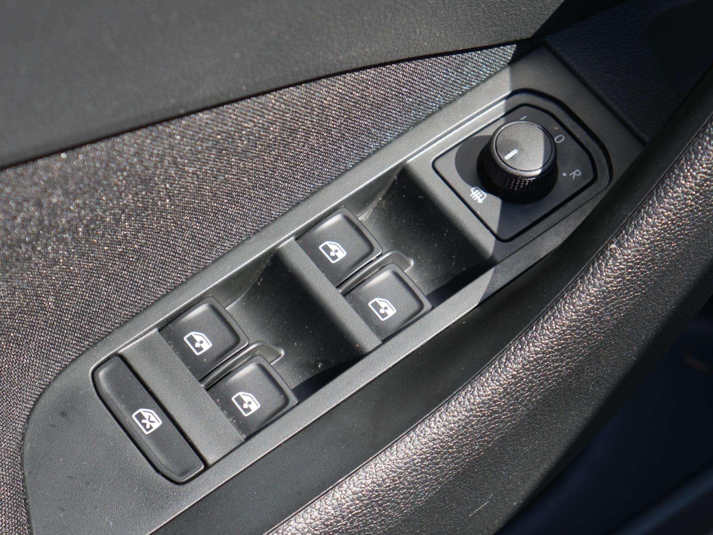 Škoda Kamiq, 2021 - pohled č. 18