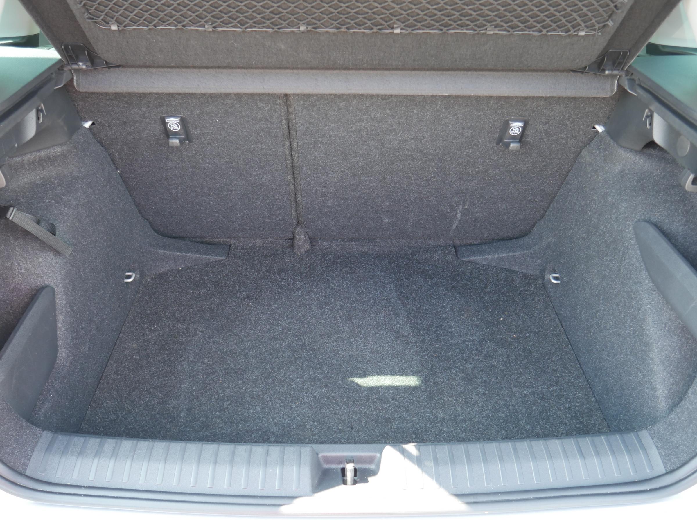 Škoda Kamiq, 2021 - pohled č. 7