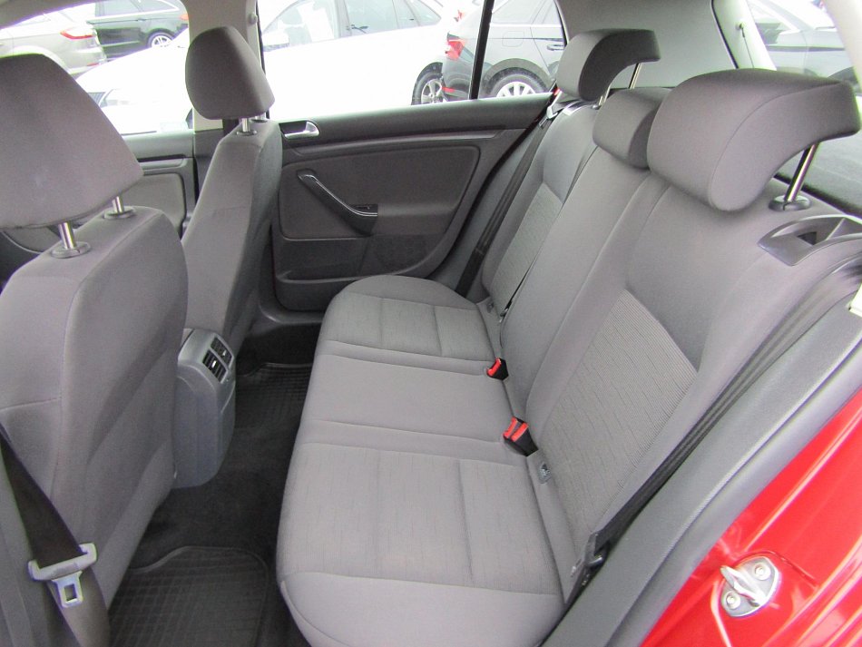 Volkswagen Golf 1.4 TSi 