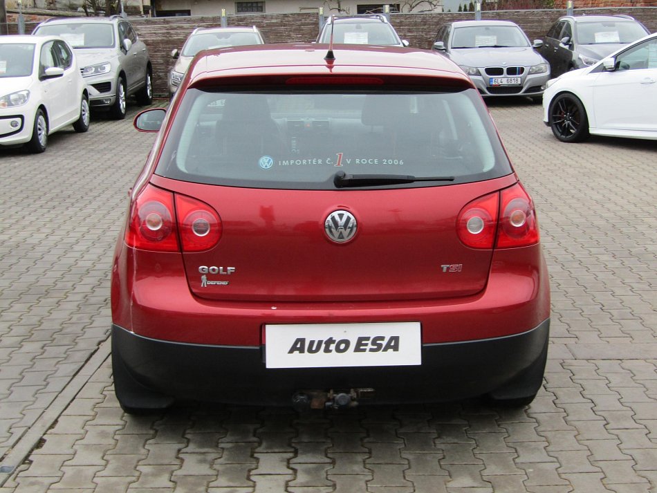 Volkswagen Golf 1.4 TSi 