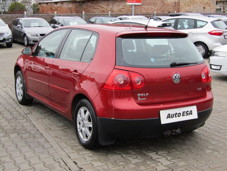 Volkswagen Golf 1.4 TSi 