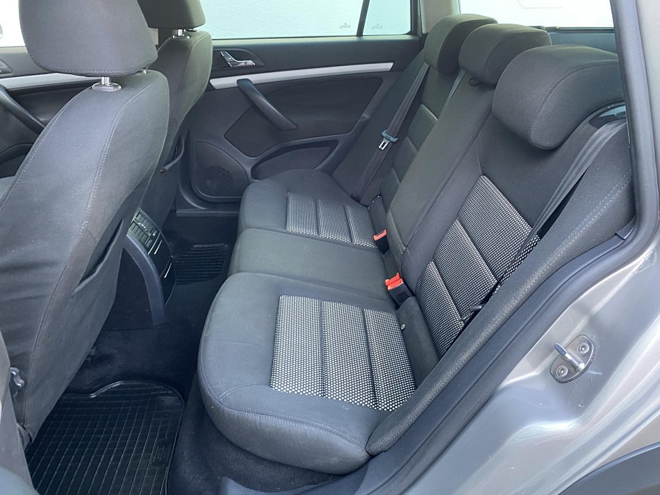 Škoda Octavia II 2.0 TDi  4x4