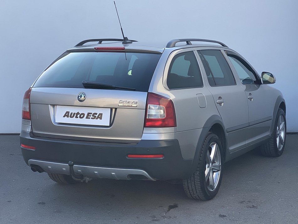 Škoda Octavia II 2.0 TDi  4x4