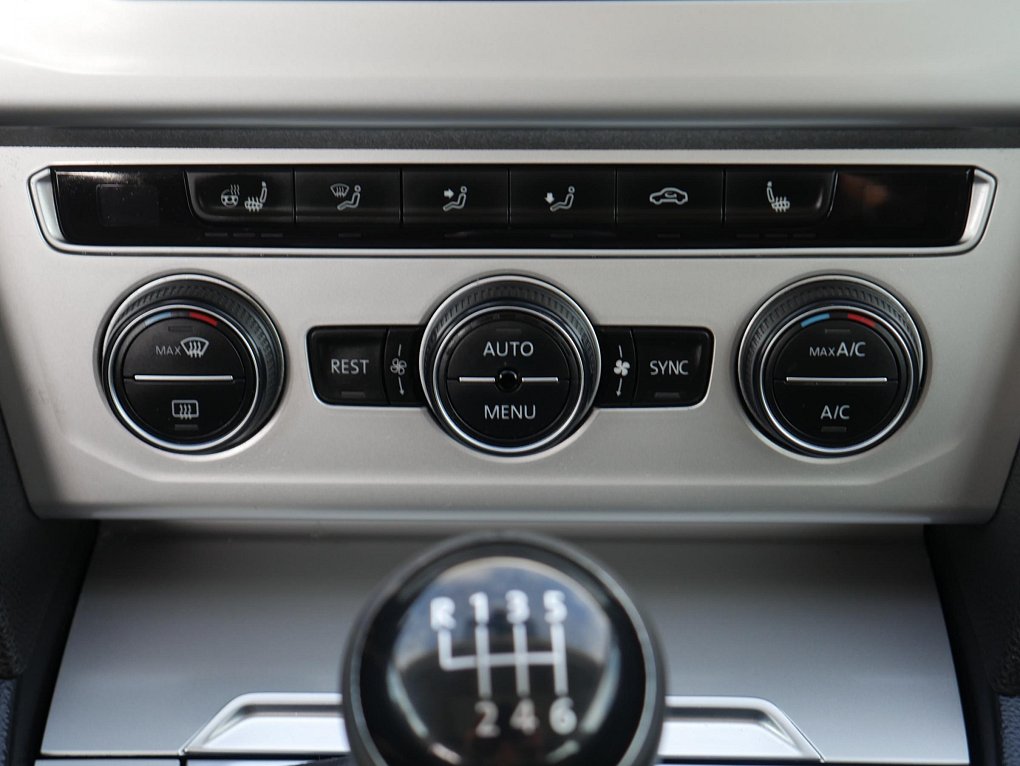 Volkswagen Passat 2.0 TDi Comfortline