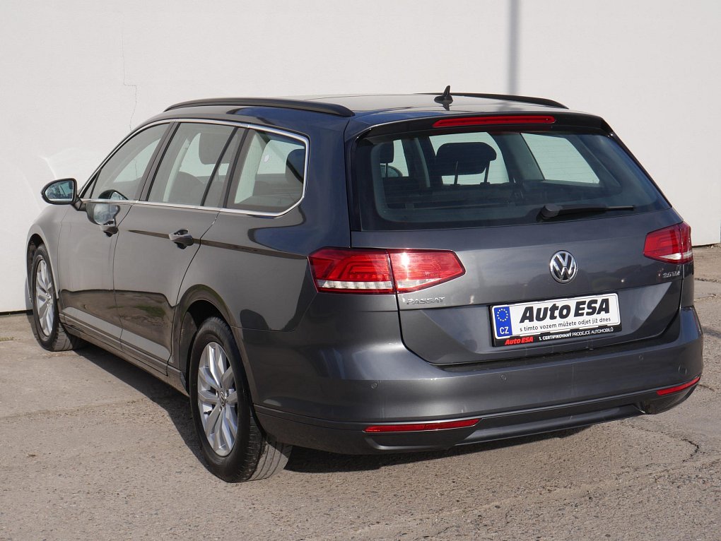 Volkswagen Passat 2.0 TDi Comfortline