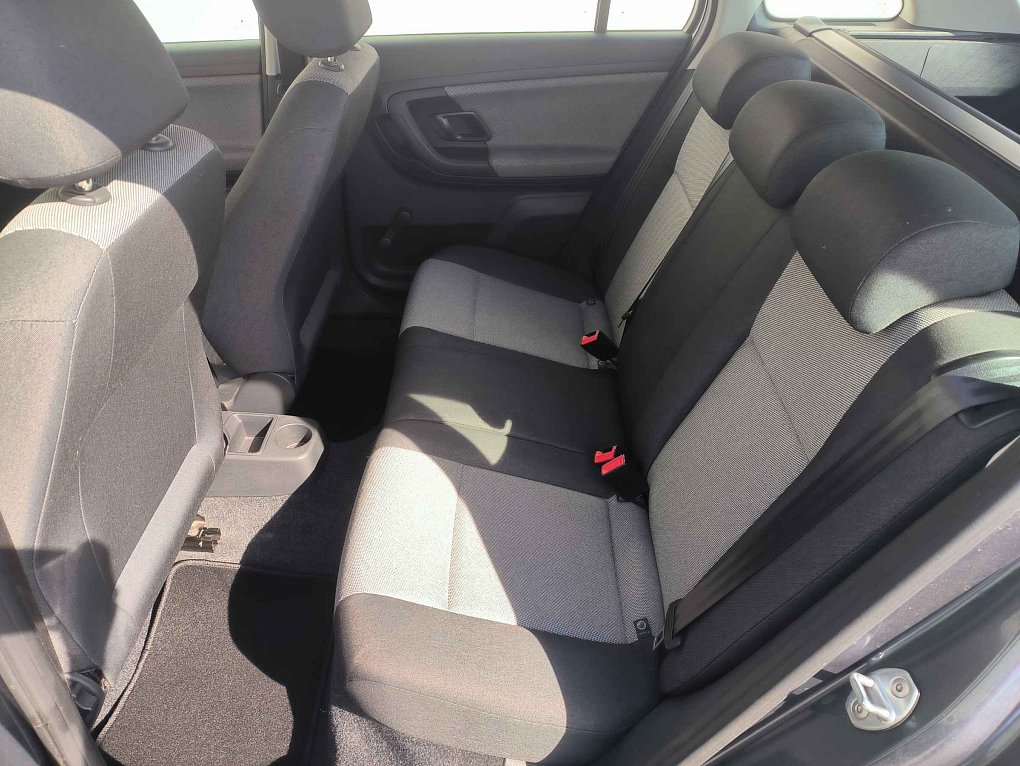 Škoda Fabia II 1.2 HTP Cool Edition