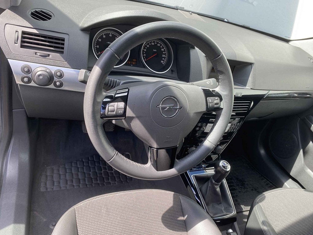 Opel Astra 1.8i 