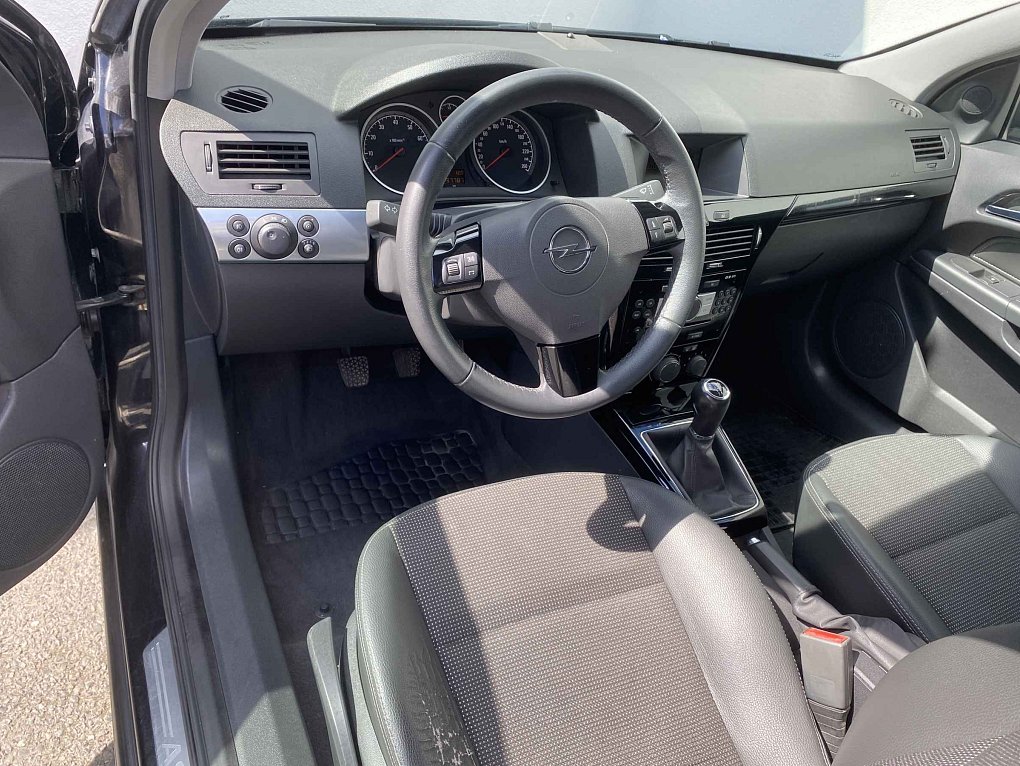 Opel Astra 1.8i 