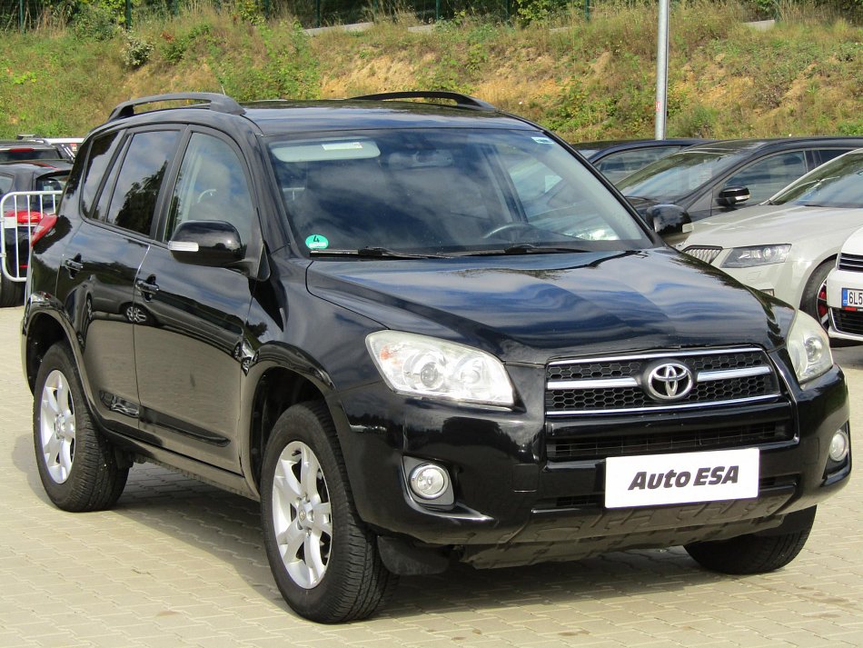 Toyota RAV4 2.2D  4x4