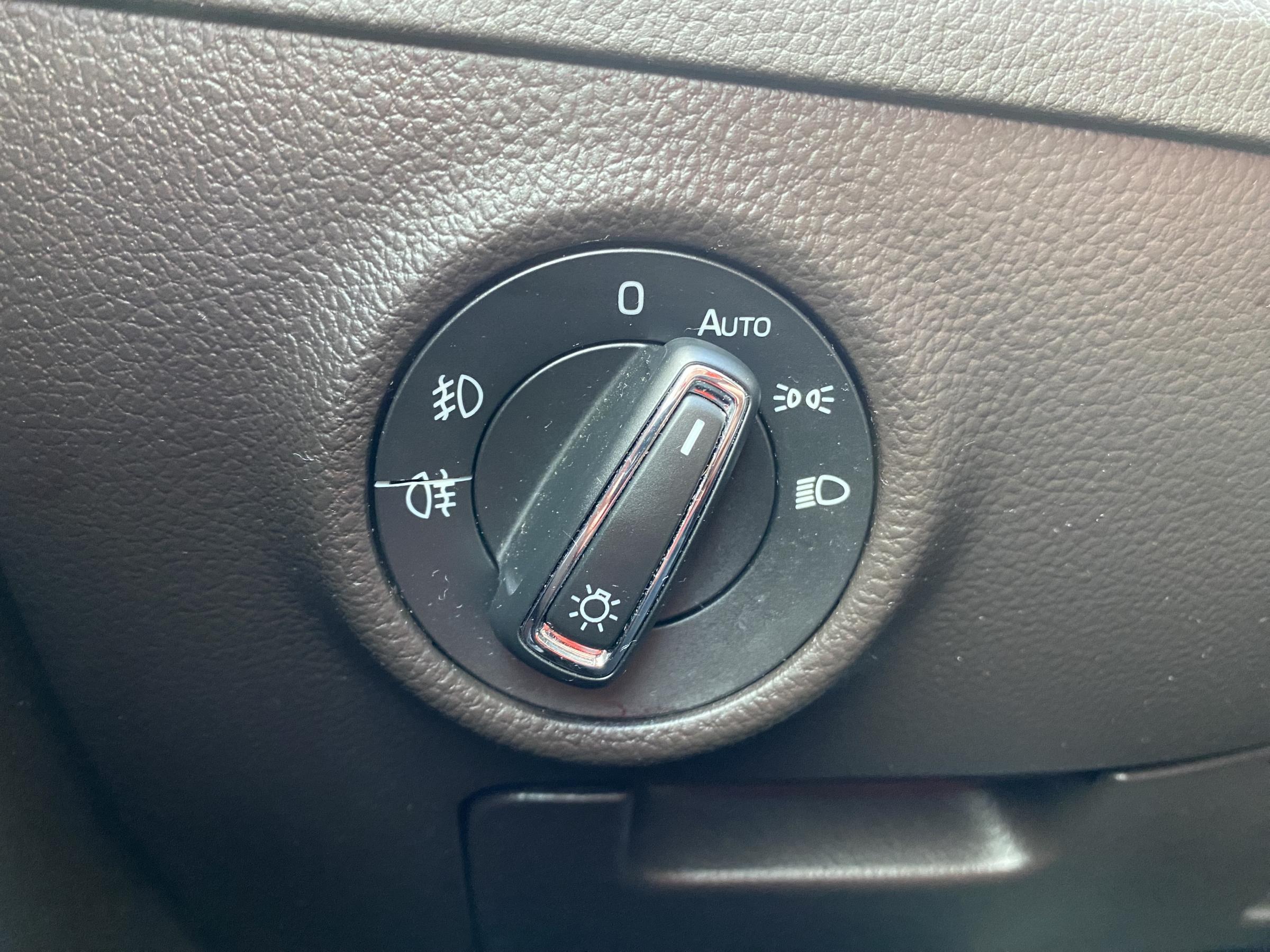 Škoda Superb III, 2016 - pohled č. 13