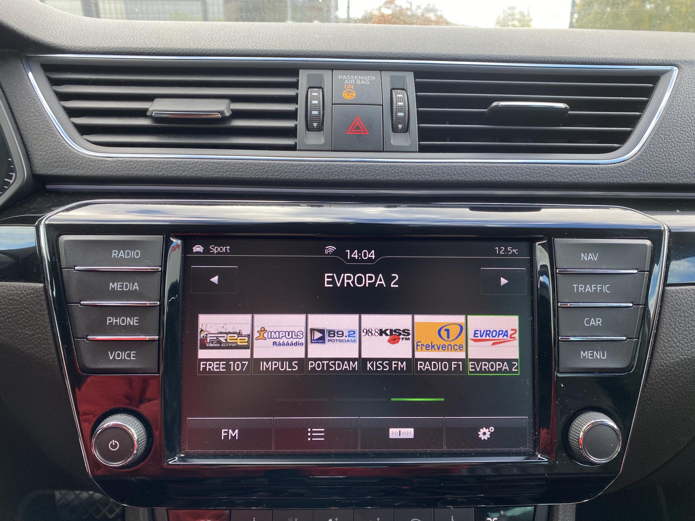 Škoda Superb III, 2016 - pohled č. 16