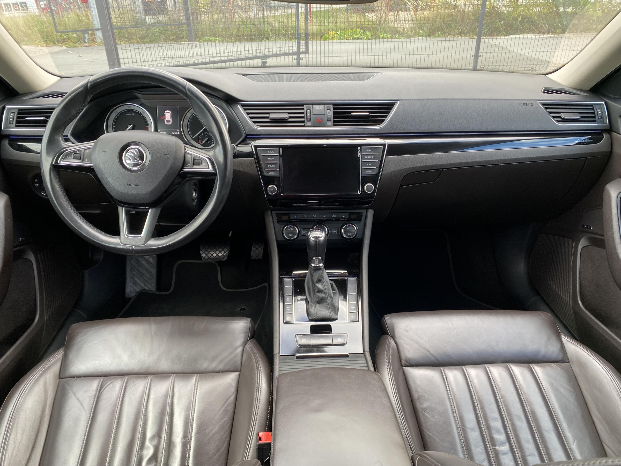 Škoda Superb III, 2016 - pohled č. 8