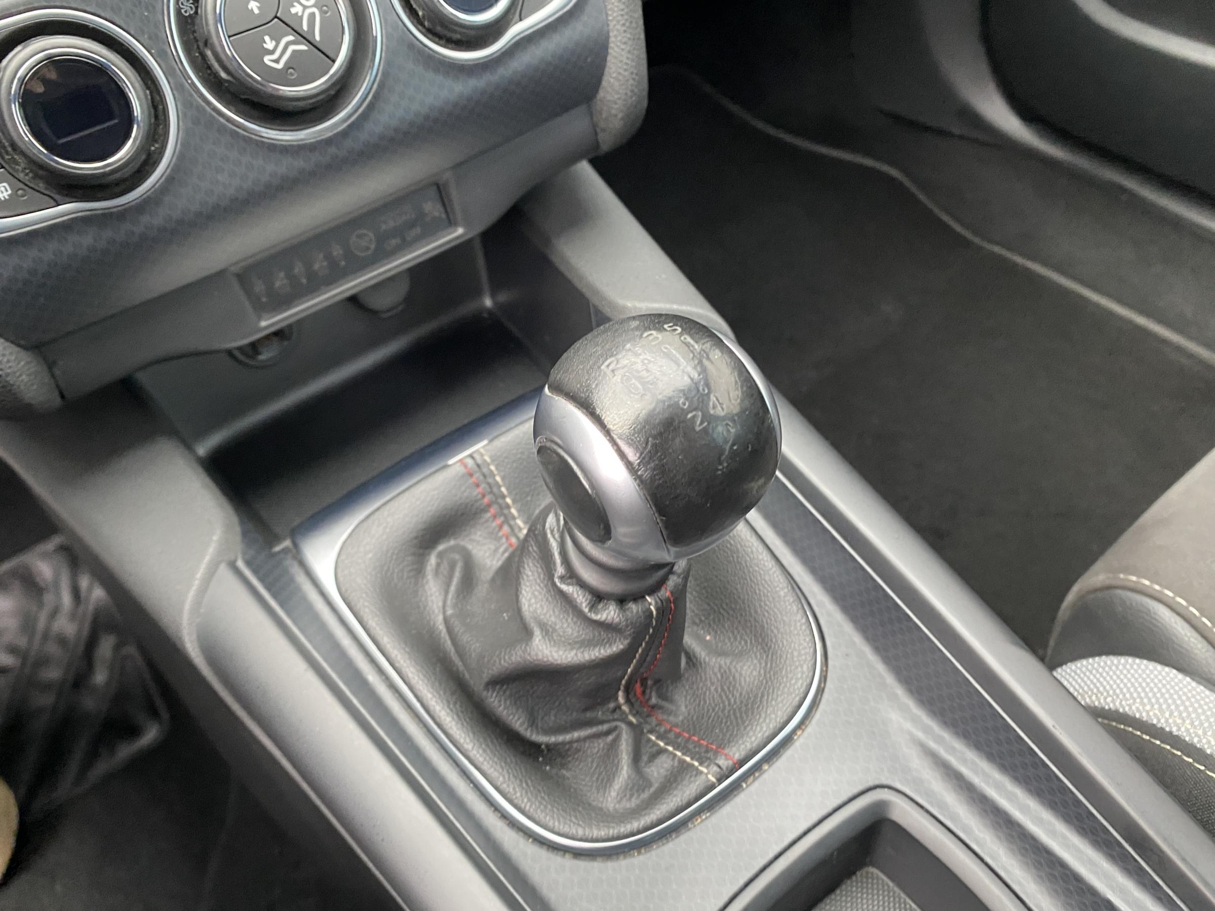 Citroën DS4, 2017 - pohled č. 16