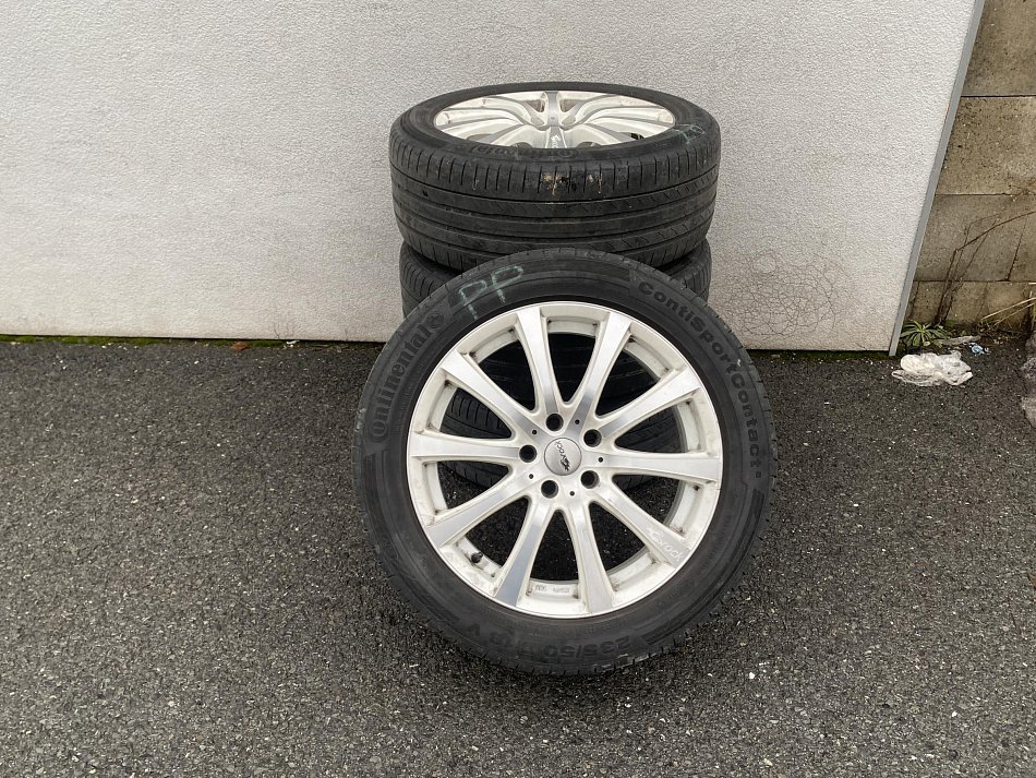 Volkswagen Tiguan 1.4TSI 