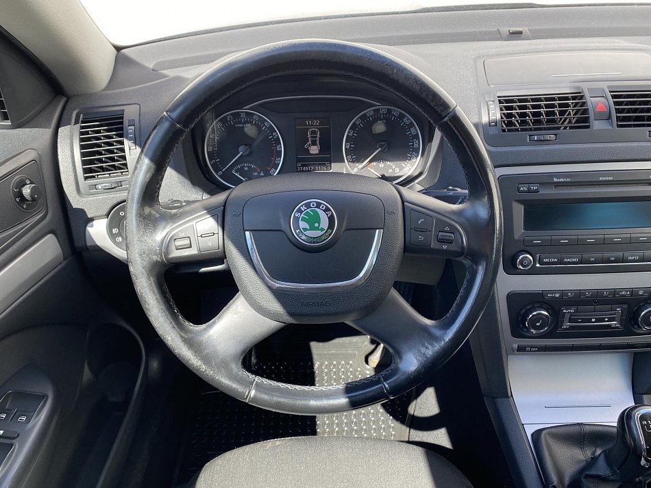 Škoda Octavia II 1.6TDi Elegance