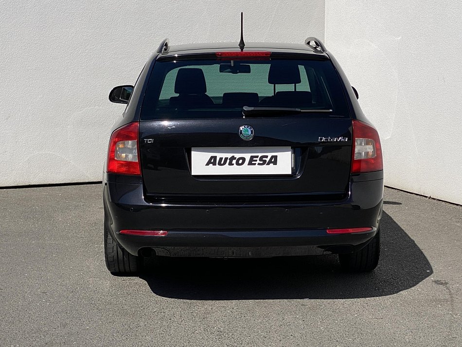 Škoda Octavia II 1.6TDi Elegance