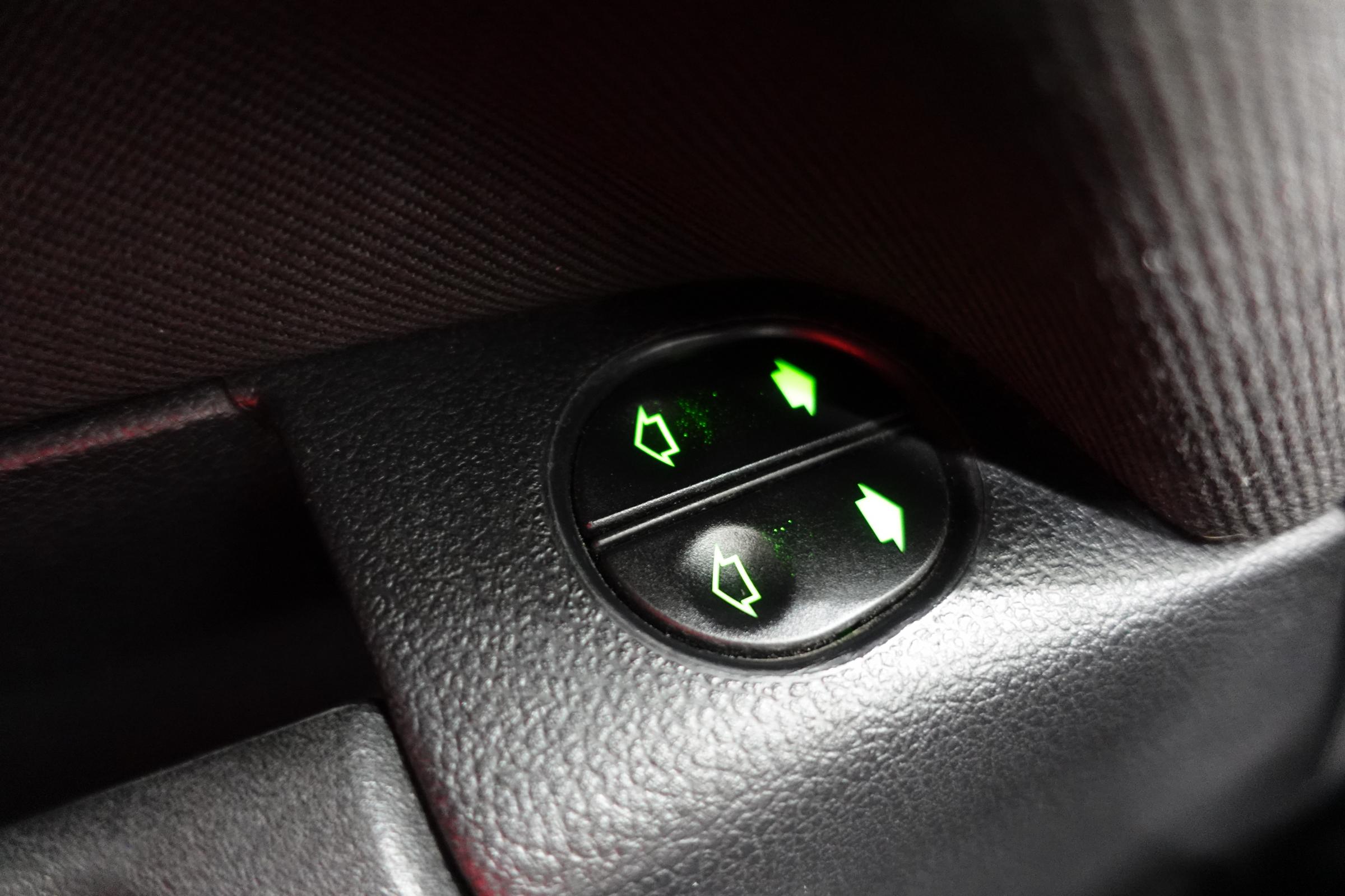 Ford Fiesta, 2004 - pohled č. 14