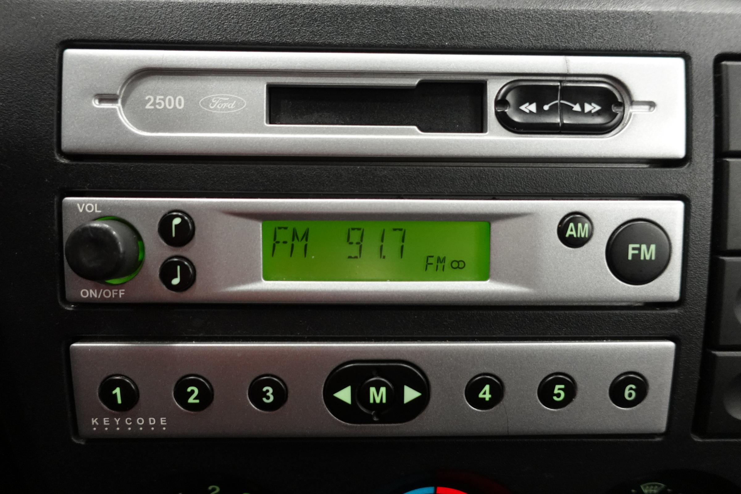 Ford Fiesta, 2004 - pohled č. 15