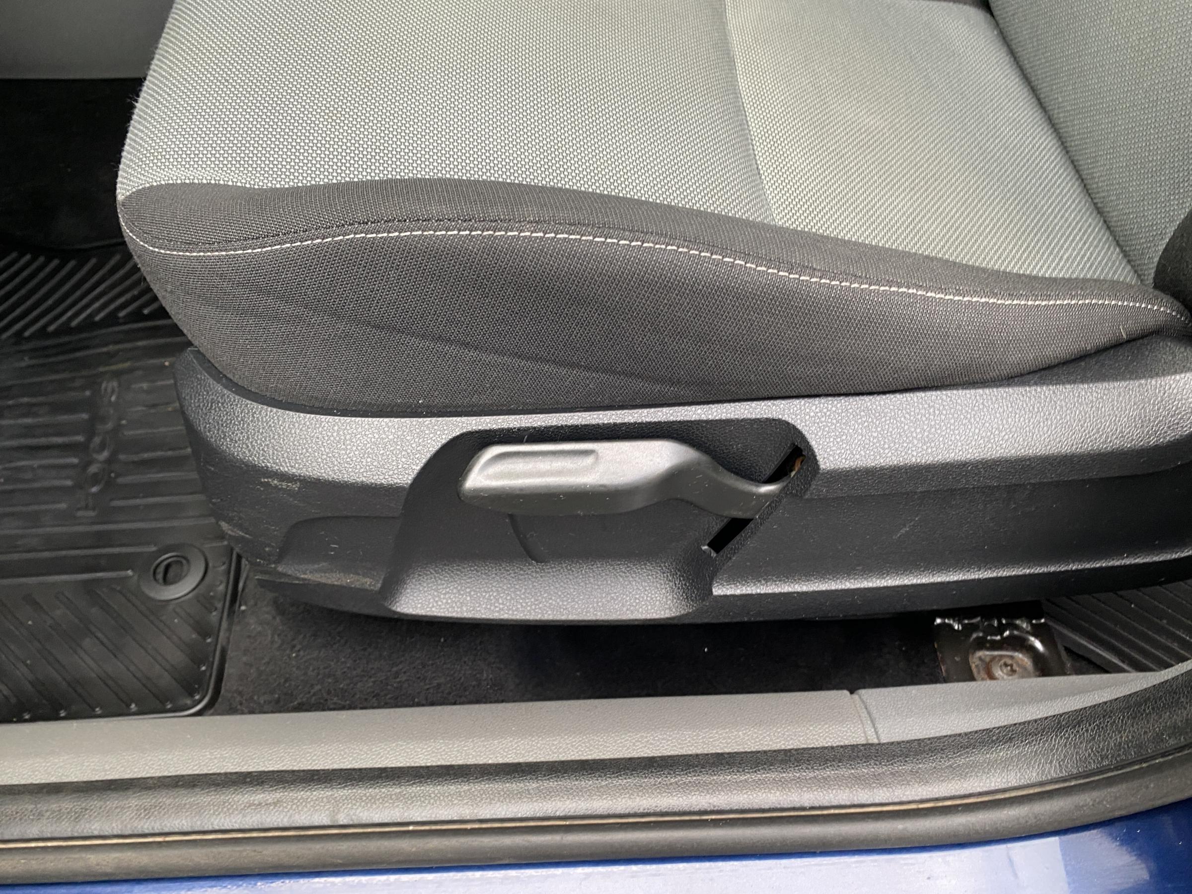 Ford Focus, 2011 - pohled č. 14