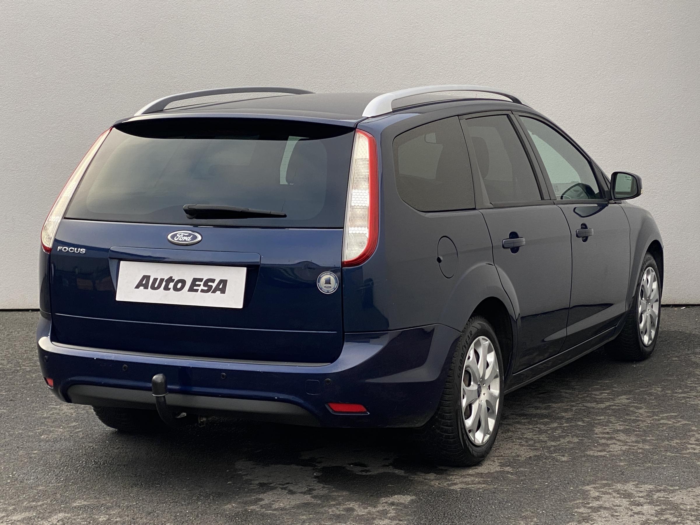 Ford Focus, 2011 - pohled č. 4