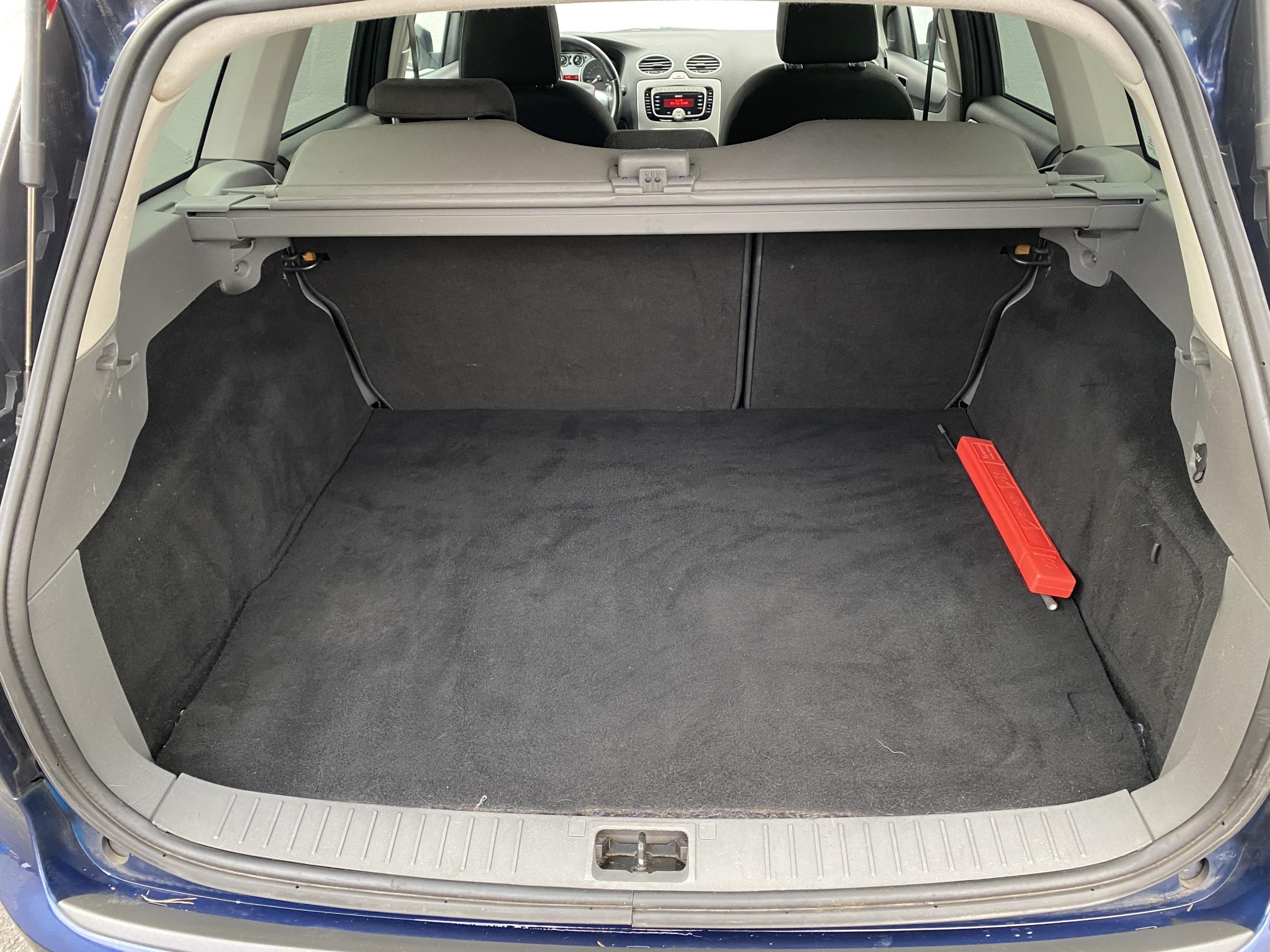 Ford Focus, 2011 - pohled č. 7