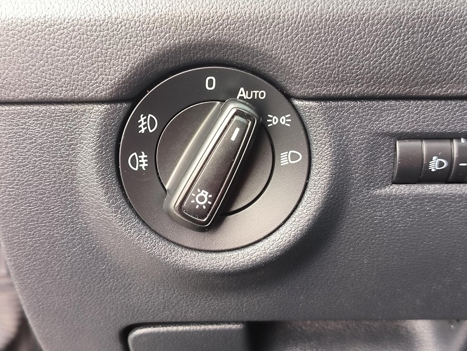 Škoda Octavia III 2.0 TDi Ambiente