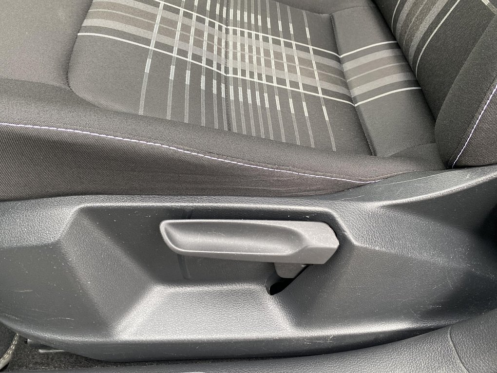 Volkswagen Sportsvan 1.6 TDi Lounge