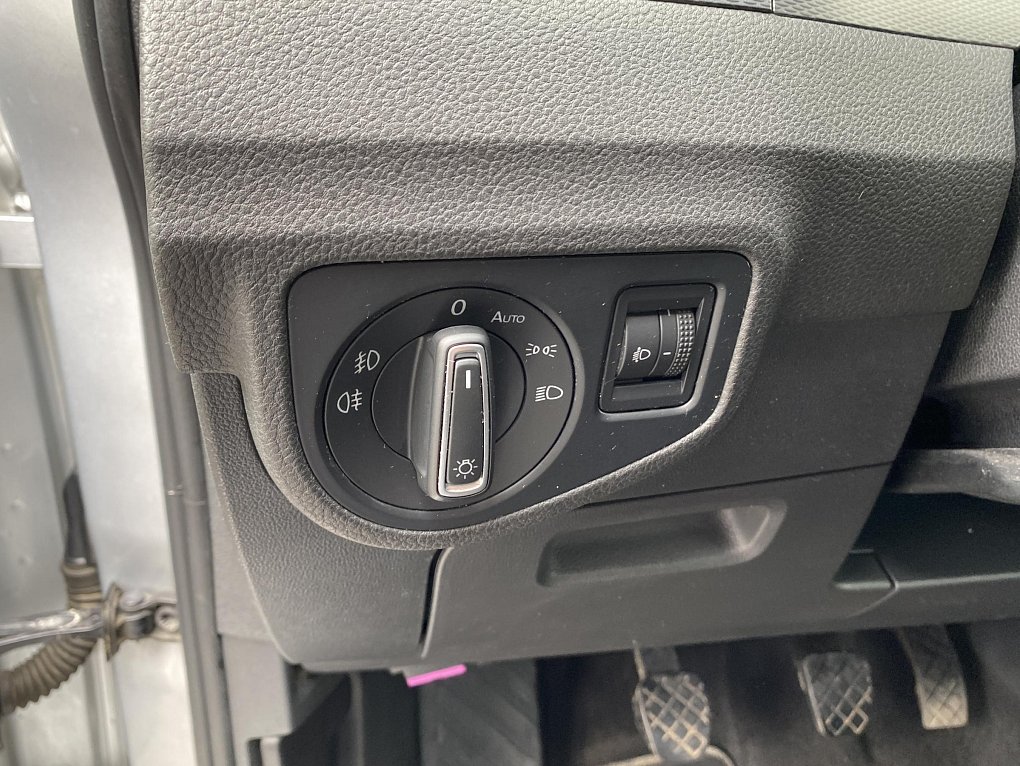 Volkswagen Sportsvan 1.6 TDi Lounge