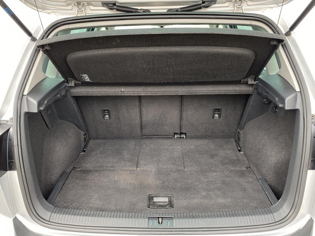 Volkswagen Sportsvan 1.6 TDi Lounge