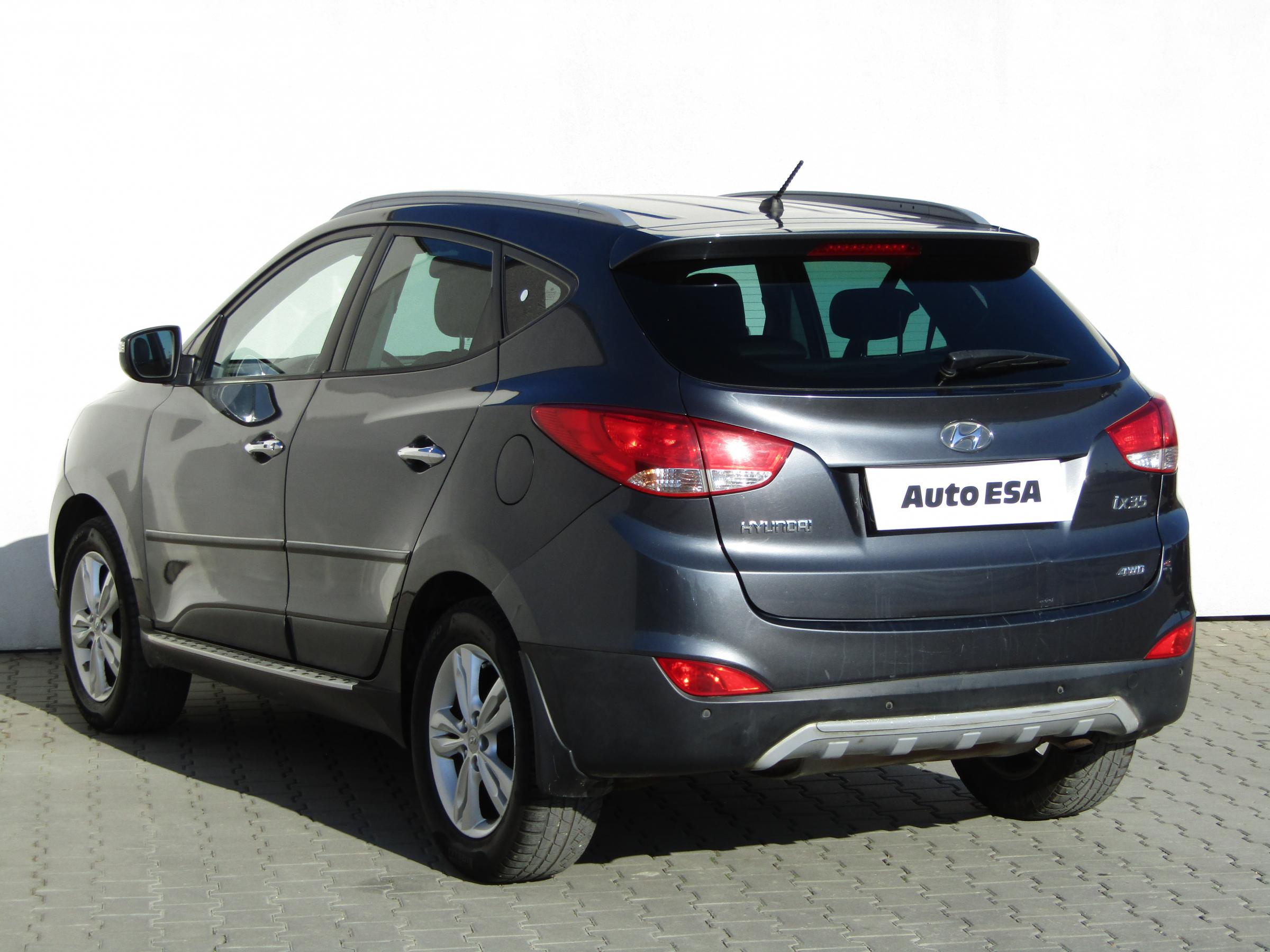 Hyundai ix35, 2010 - pohled č. 6