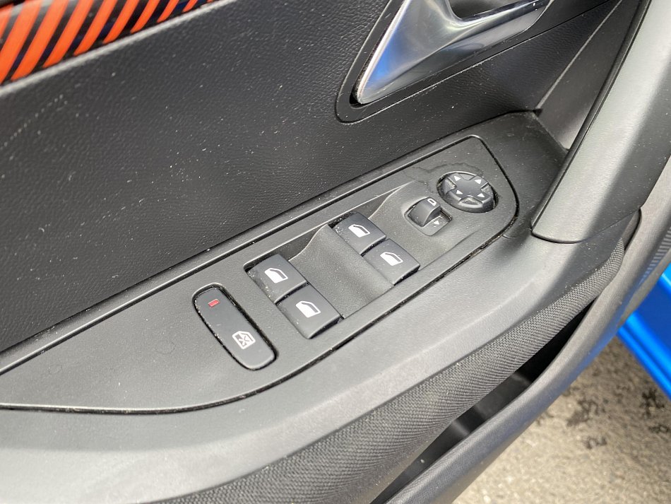 Peugeot 2008 1.2 PT Active