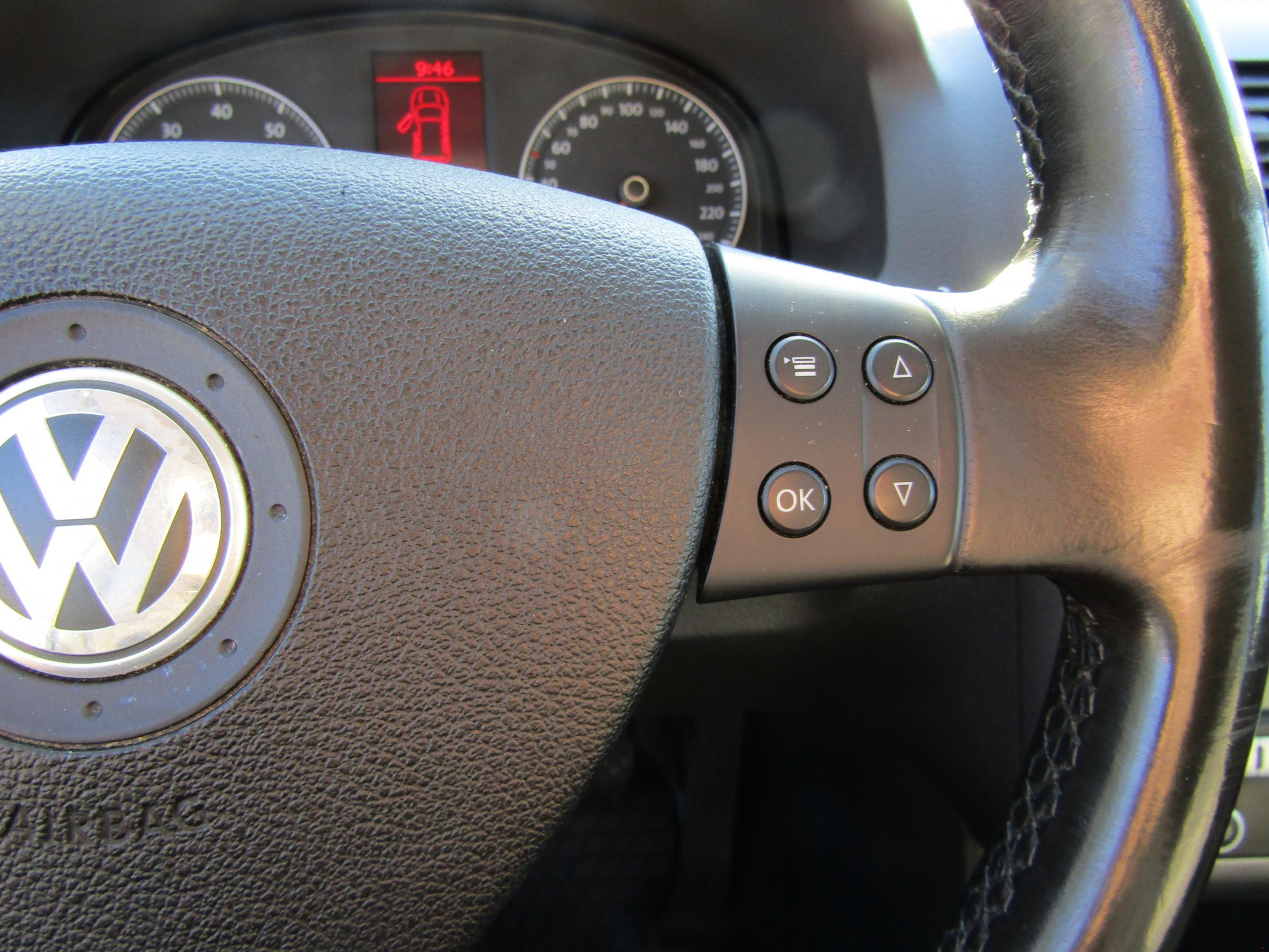 Volkswagen Touran, 2008 - pohled č. 15